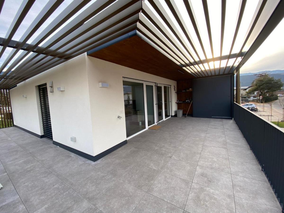 New Great With 25m Pool Apartment *