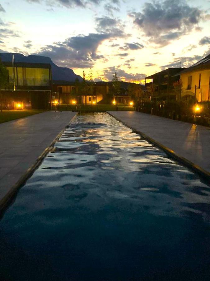 Apartment New Great With 25m Pool